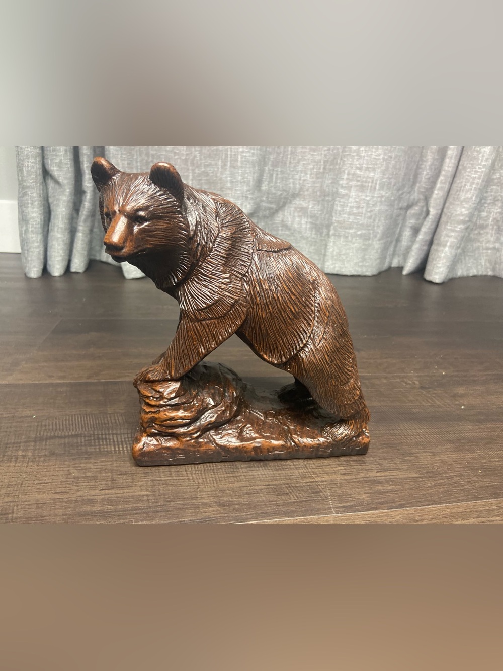 Red Mill MFG Bear Sculpture